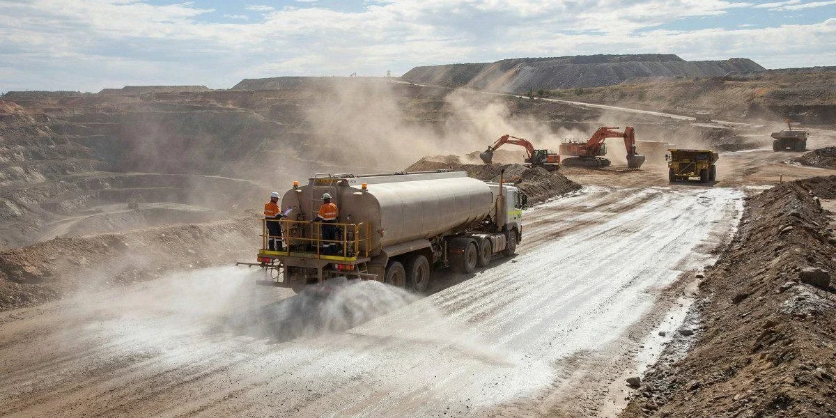 DUSTGRIP® TURBO — Surfactant-based dust suppressant designed to improve water penetration and reduce airborne dust in mining operations.